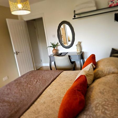 My Way Guest House Дърам Екстериор снимка